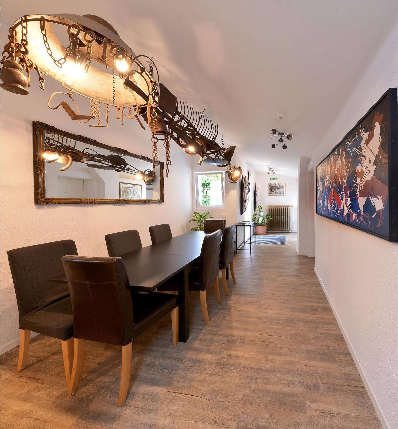 De La Gare Hotel Sugiez